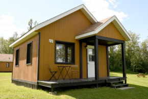 Отель Chalets du Lac Matapédia  Валь-Брийан